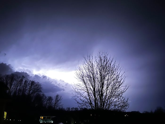 Image: Lightning Sky