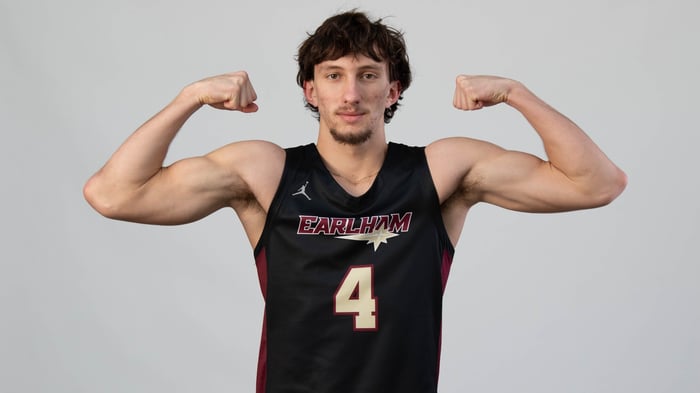 Image for Cave scores 22 on debut for MBB