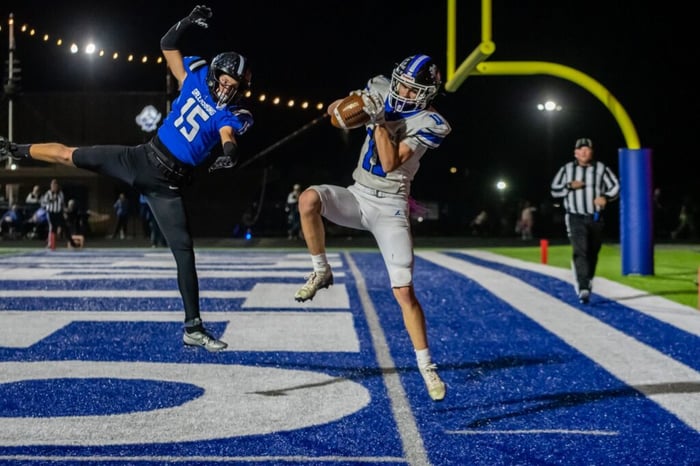 Image for Bulldogs lose control late, fall to Pirates
