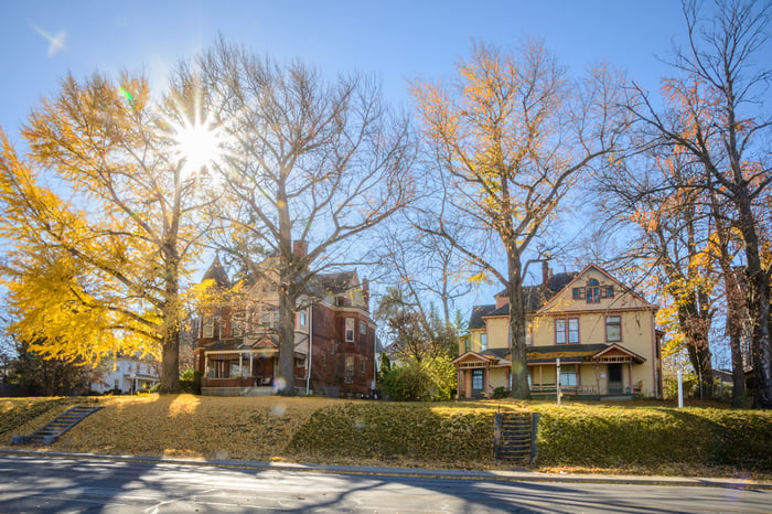 Image for Sun Shines on LInden Hill