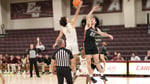 Image for Two Quakers score 20+ at Anderson