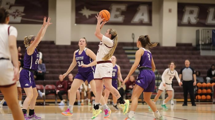 Image for Shelton scores double double at Berea