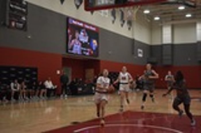 Image for Buzzer-Beater Shocks Red Wolves in Loss to Midway