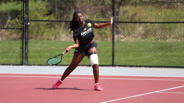 Image for Women's tennis takes two wins on Senior Day weekend