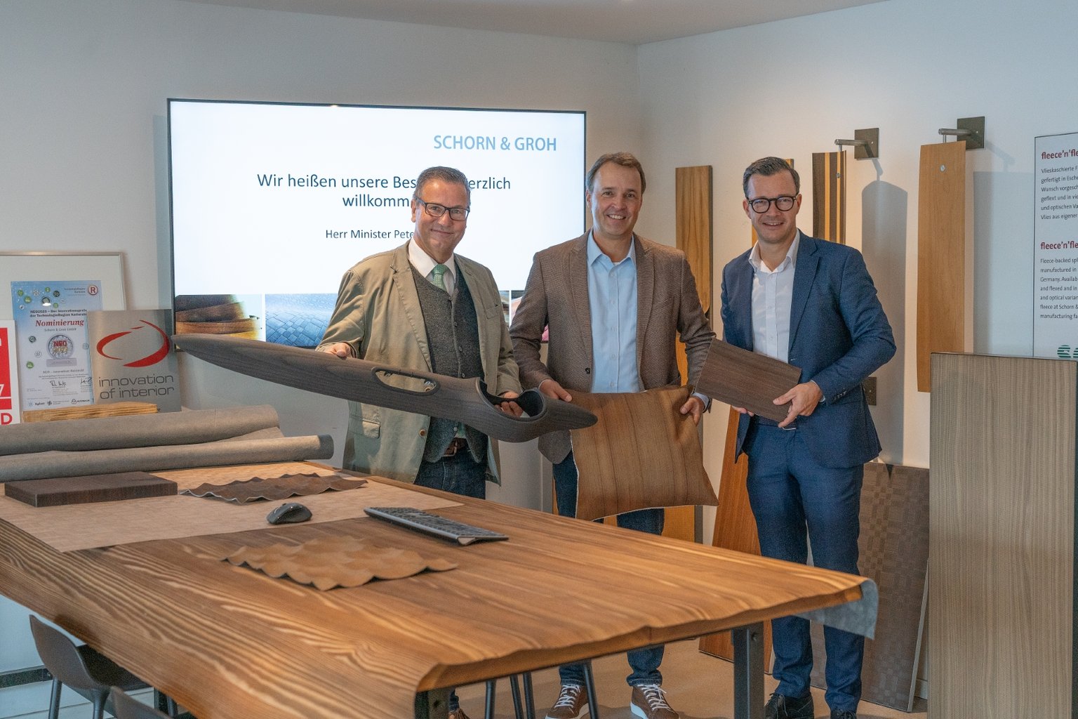 FlexWood Hauk Loose Leonhardt Schuster