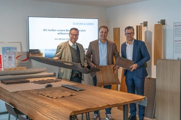 FlexWood Hauk Loose Leonhardt Schuster