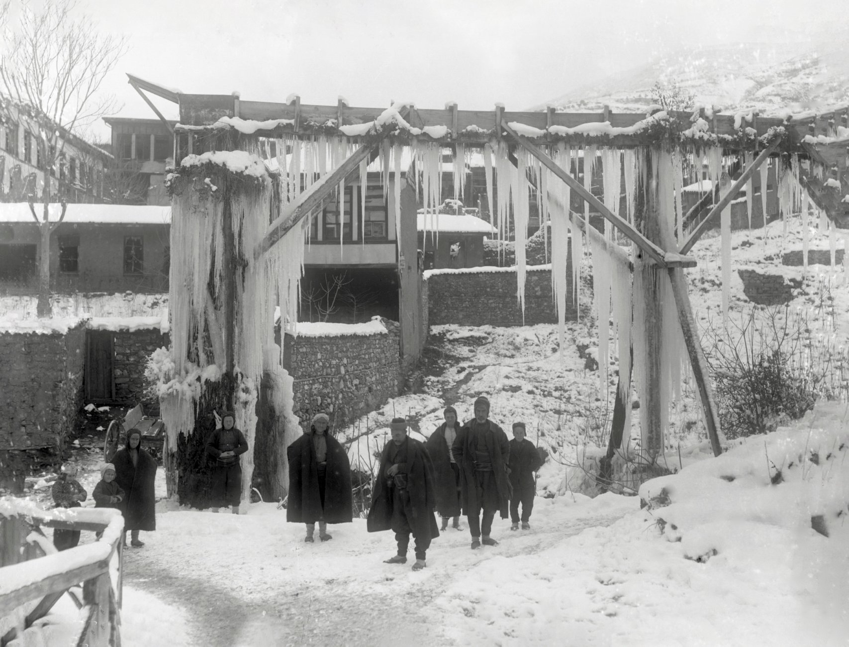 İstanbul Araştırmaları Enstitüsü'nde Arif Hikmet fotoğrafları