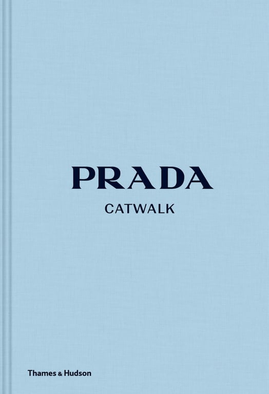 $Bilde av Prada Catwalk (Fra den spennende kolleksjonen av dekorative coffee table books fra New Mags)