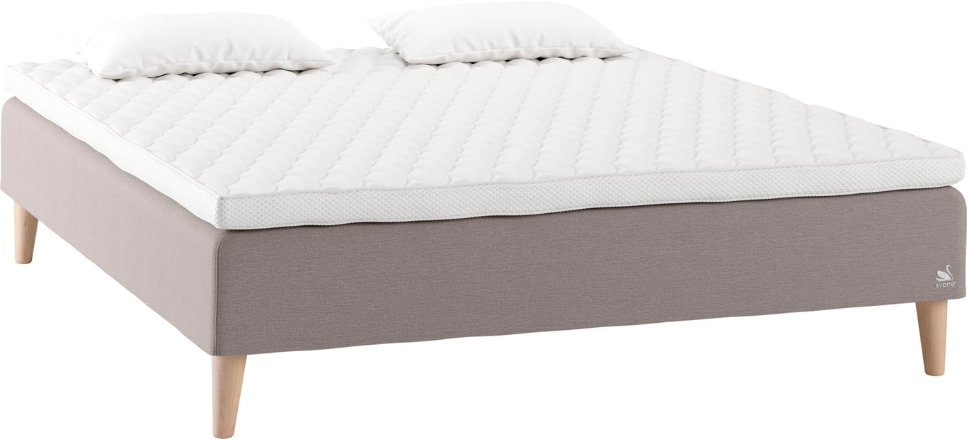 Bilde av Svane® Mila rammeseng 180x200 (Moment Ice Grey, Earth Elastec overmadrass, Cone oak 19 cm ben)