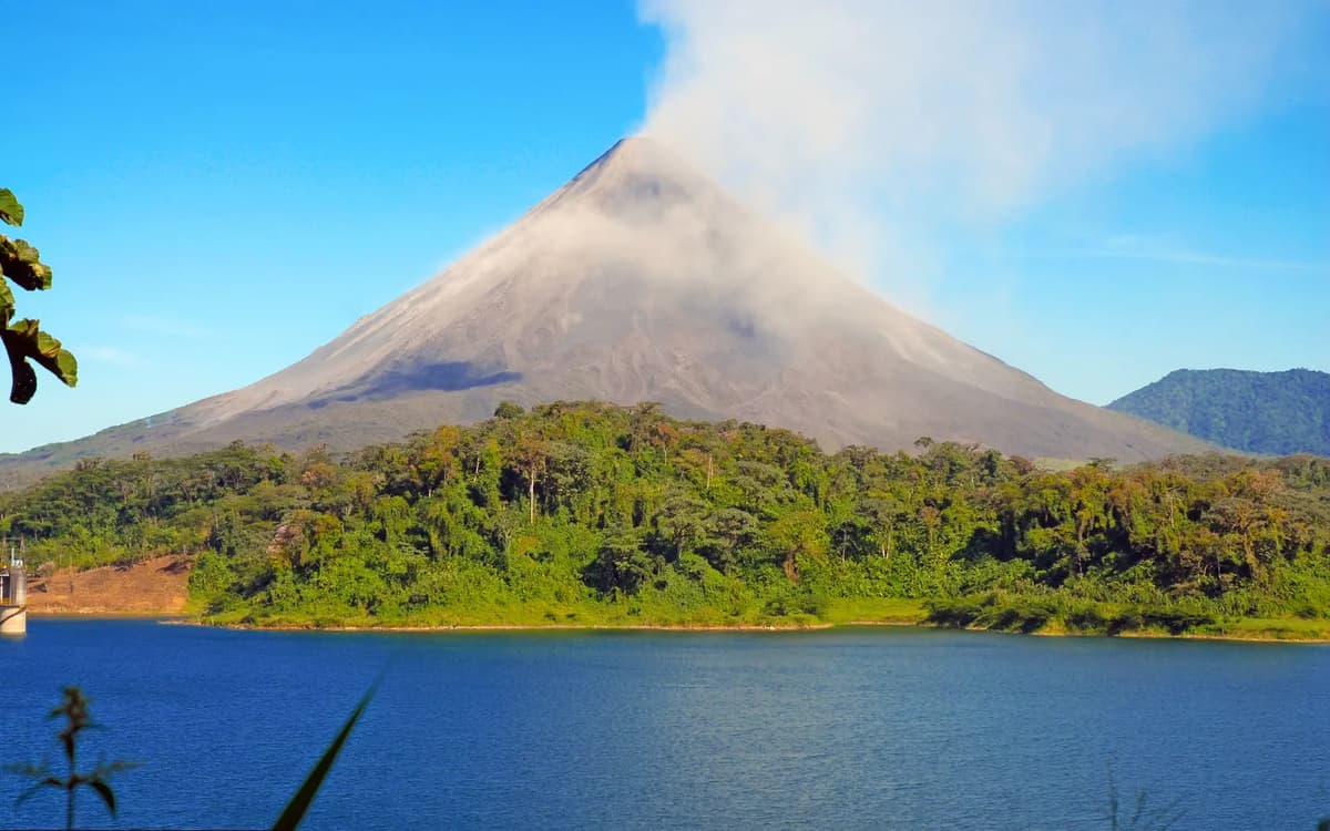 Arenal Lake by Kayak - Photo 1