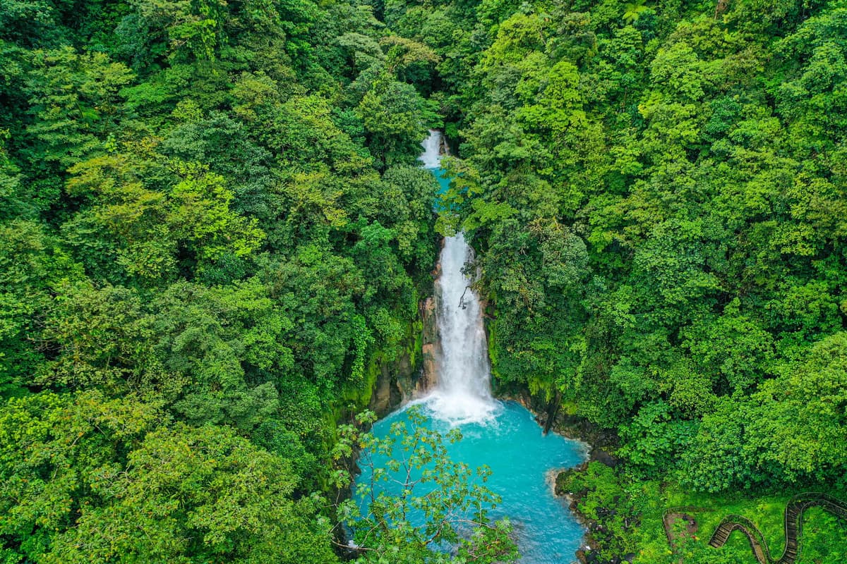 Rio Celeste Hike - Photo 9