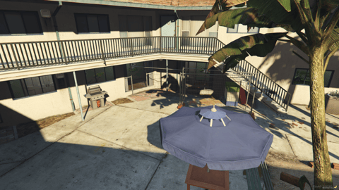 FIVEM Davis Gang Hideout | Multi-Level Apartment MLO | Interior & Exterior | Workshop & Armory | Custom Graffiti | Add-On | Optimized | Fivem Ready | High Quality — image 4