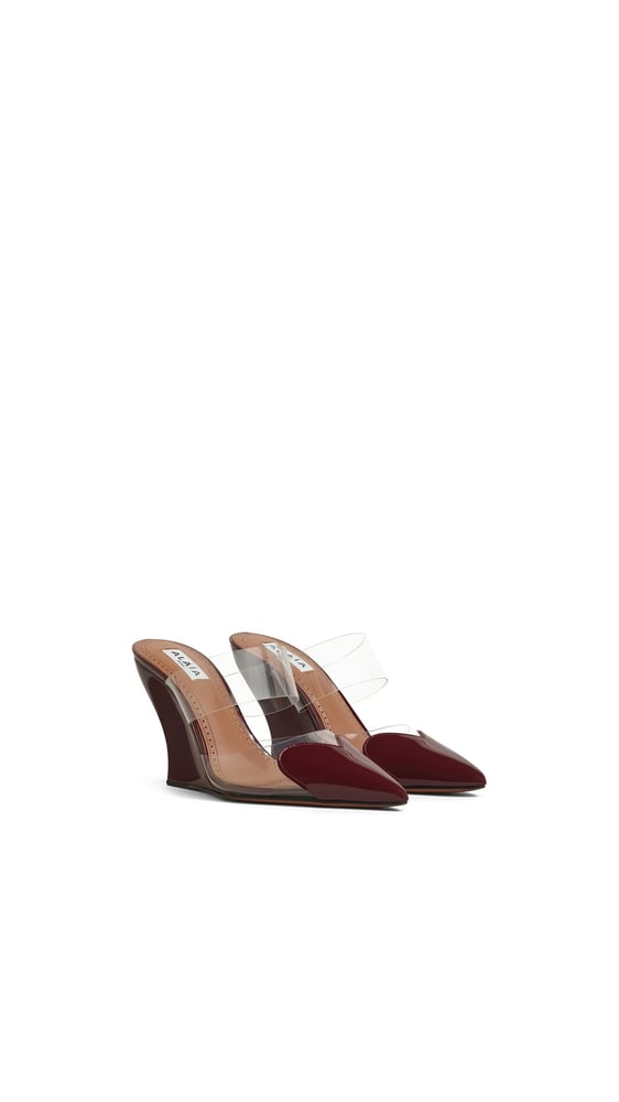 MULES COMPENSÉES LE CŒUR EN CUIR VERNI