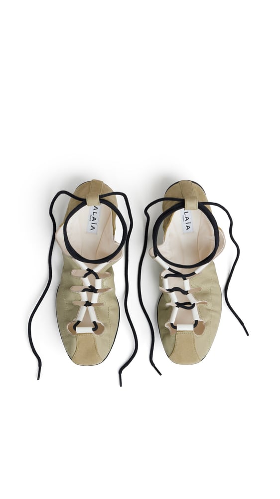 BALLERINES À LACETS FOLD EN CUIR