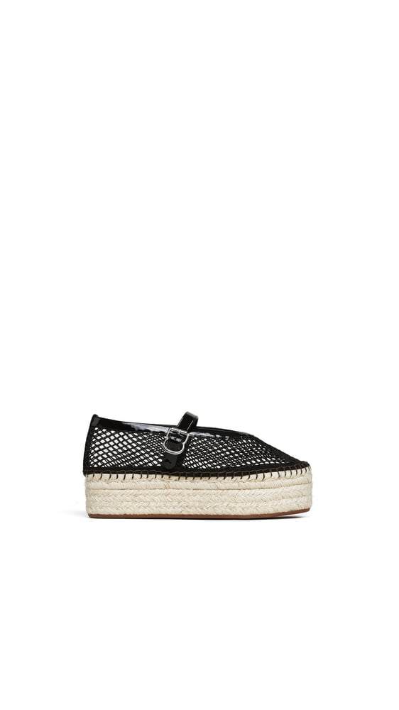 ESPADRILLES EN RÉSILLE ET CUIR VERNI