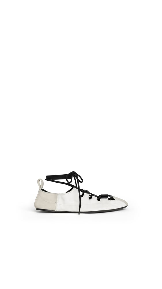 BALLERINES À LACETS FOLD EN CUIR