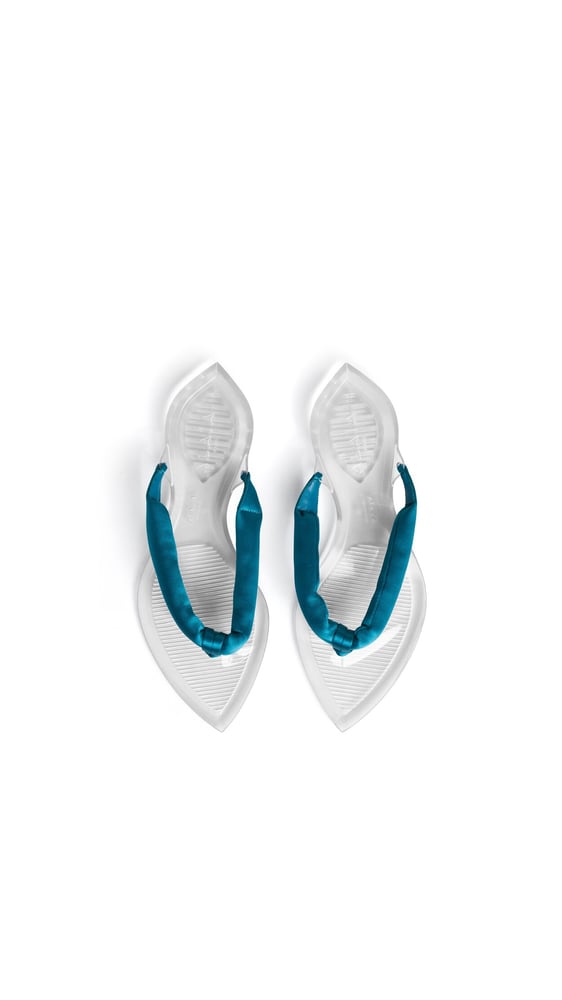 TONG INVISIBLE EN SATIN