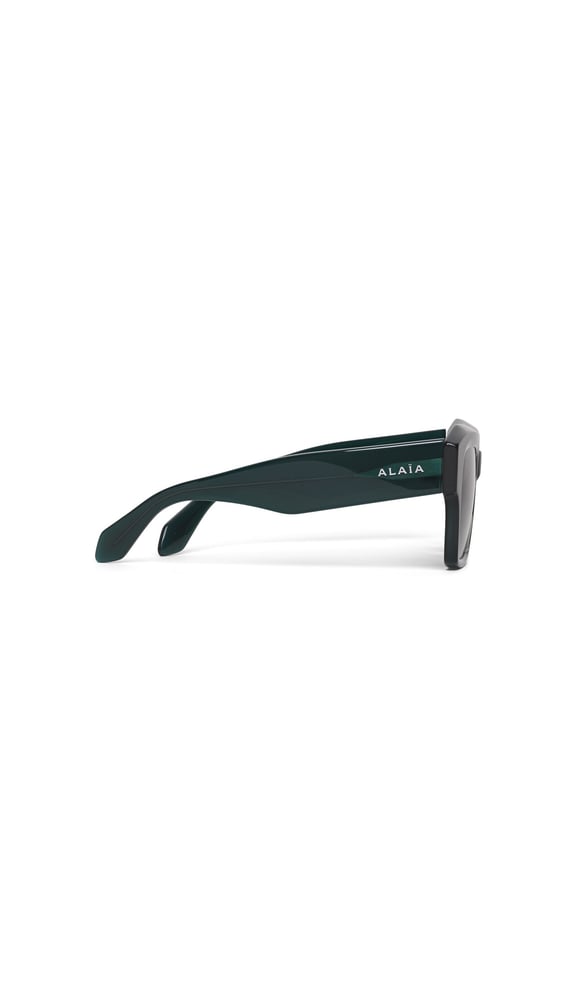 LUNETTES DE SOLEIL CARRÉES