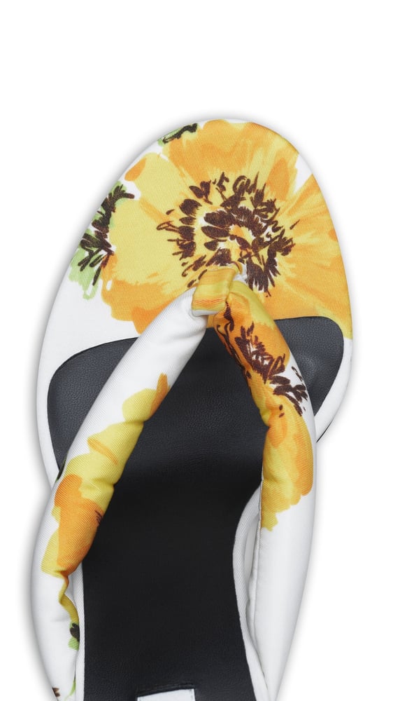 MULES TONG À TALON MOTIF FLORAL