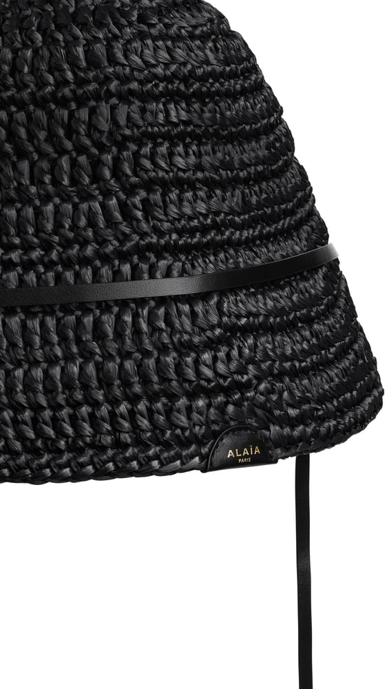 LE CHAPEAU EN RAPHIA
