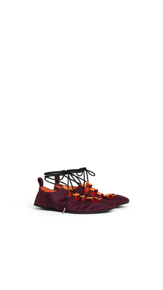 BALLERINES À LACETS FOLD EN NYLON ET CUIR