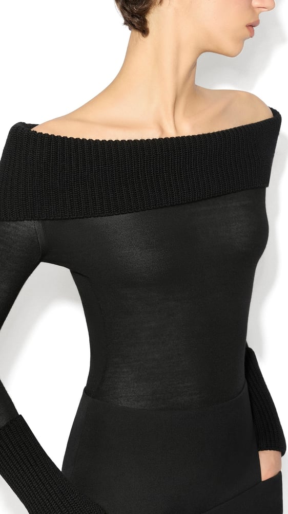 BODY ÉPAULES NUES EN MAILLE