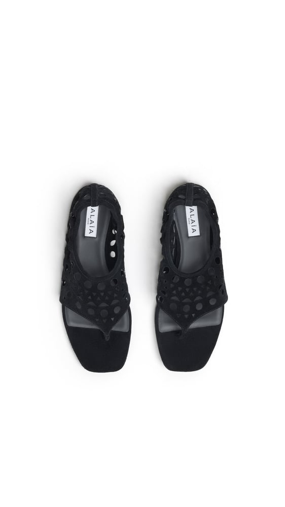 SANDALES TONG VIENNE EN CUIR VELOURS