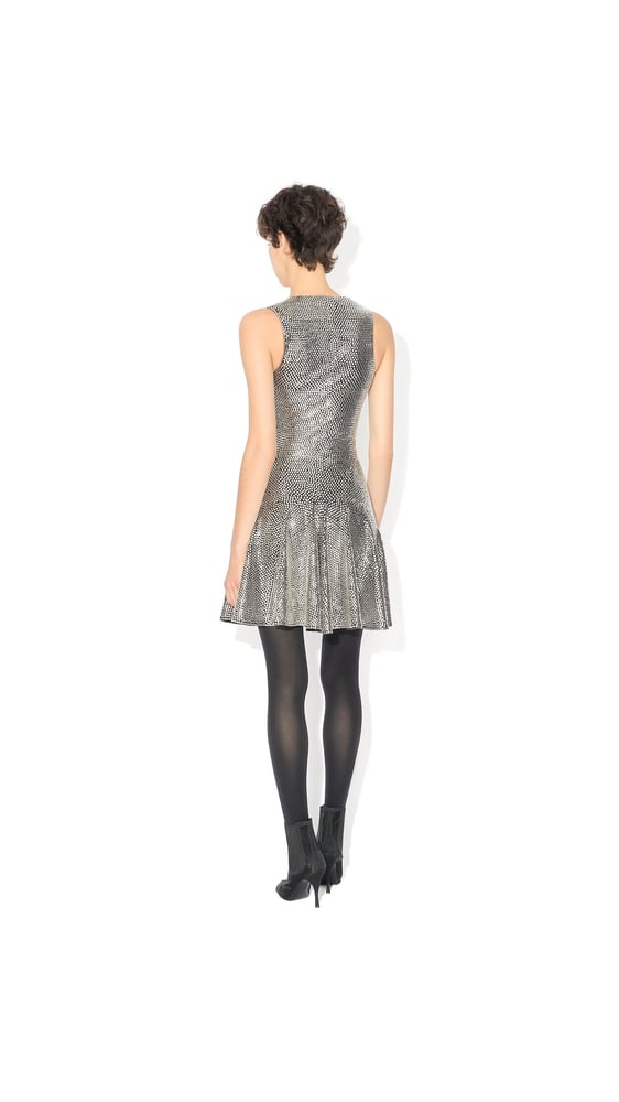 ROBE ÉVASÉE À STUDS