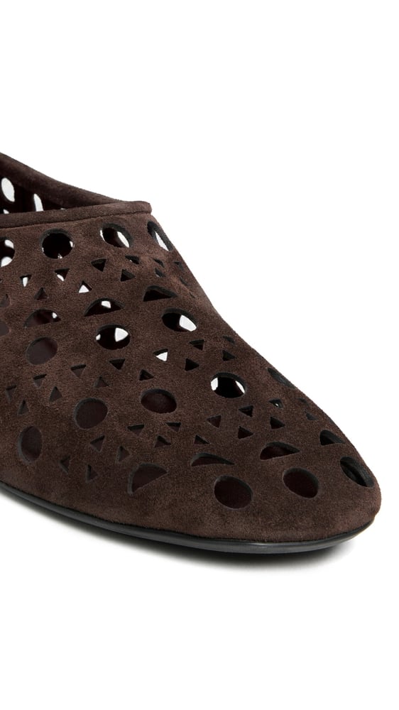 SLIPPERS VIENNE EN CUIR VELOURS