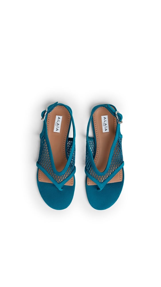 SANDALES TONG EN RÉSILLE ET SUEDE