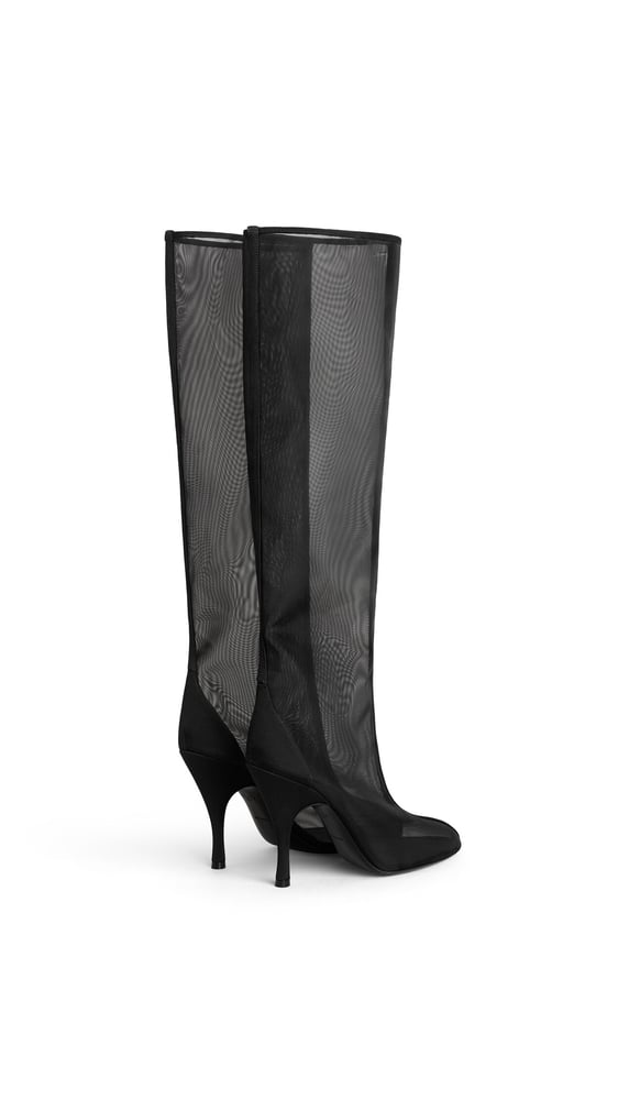 BOTTES  EN TULLE