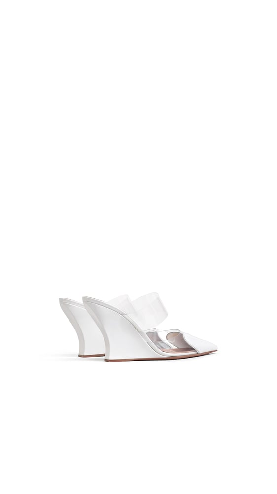 MULES COMPENSÉES LE CŒUR EN CUIR VERNI