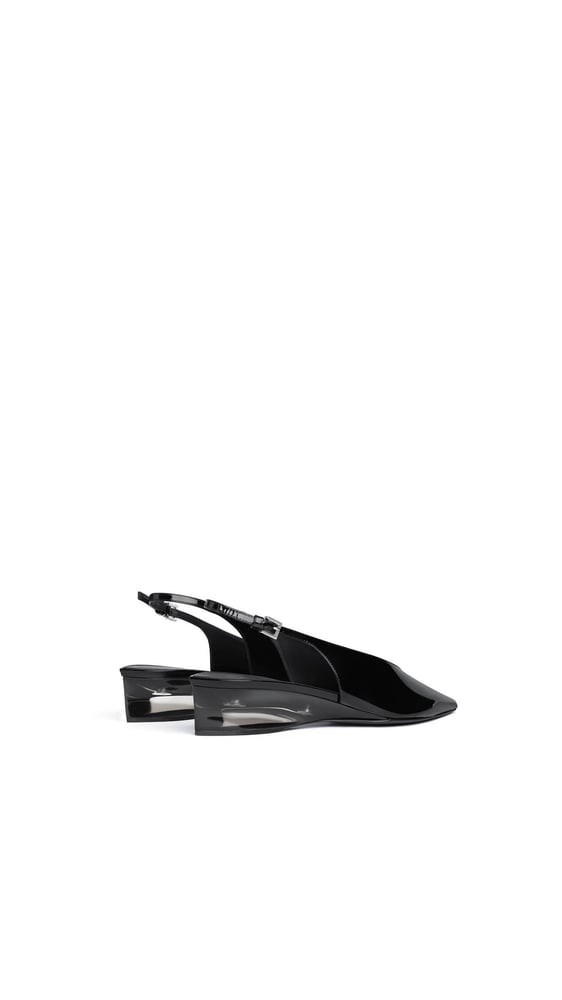 SLINGBACKS À TALON INVISIBLE EN CUIR VERNI