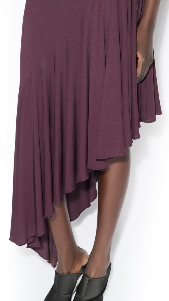 ROBE ASYMÉTRIQUE EN JERSEY FLUIDE