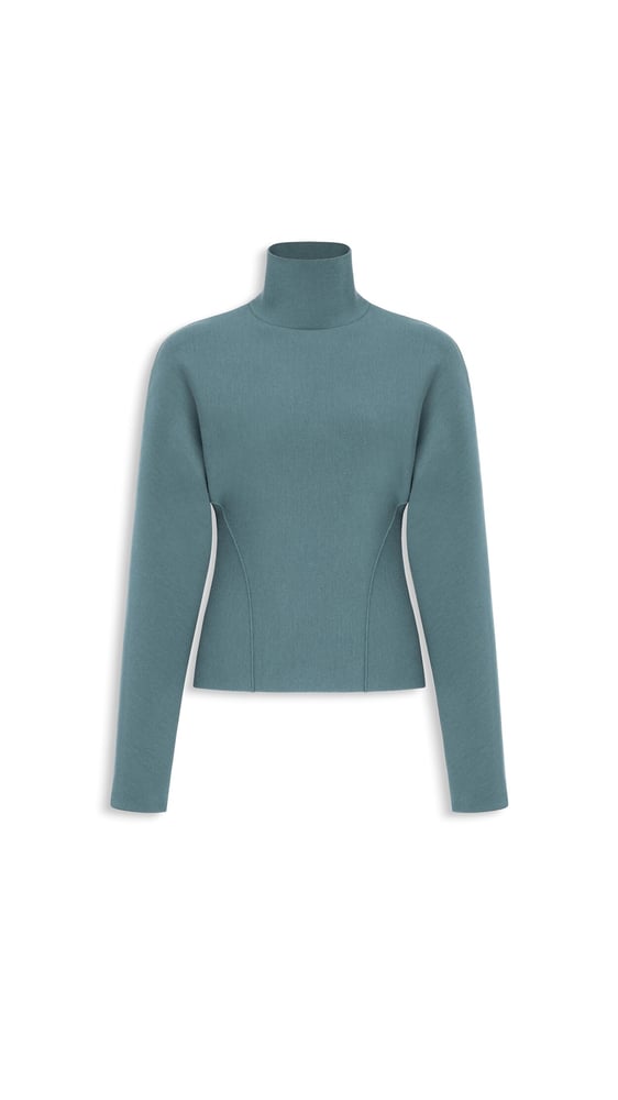 PULL CINTRÉ EN MAILLE DE LAINE