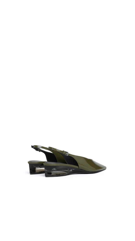 SLINGBACKS À TALON INVISIBLE EN CUIR VERNI