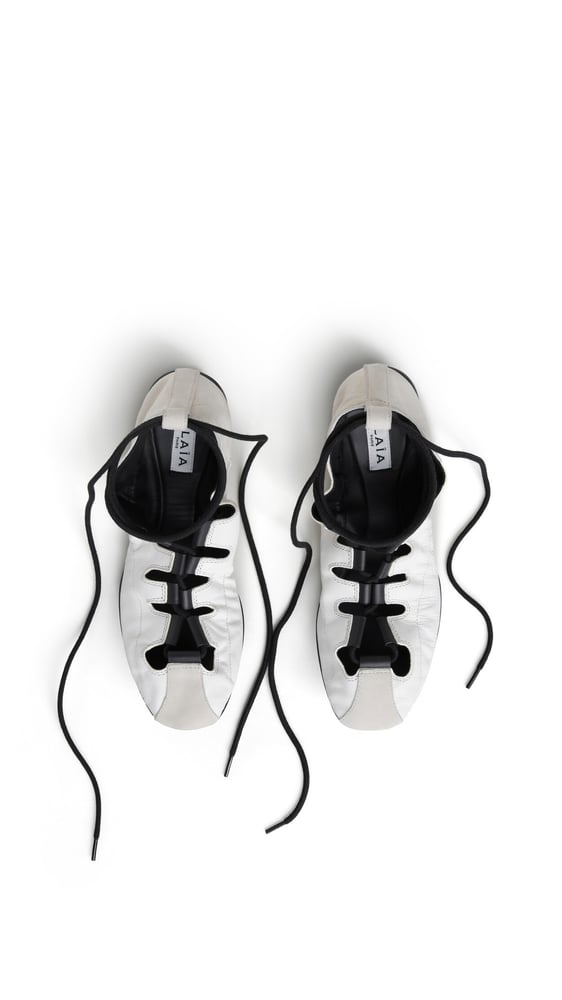 BALLERINES À LACETS FOLD EN CUIR