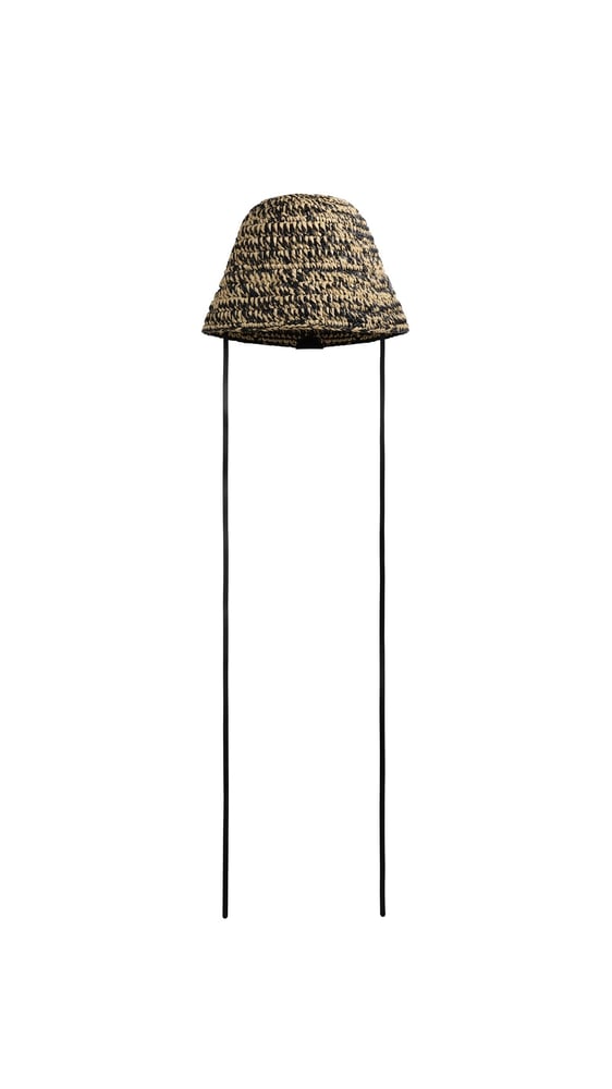 LE CHAPEAU EN RAPHIA