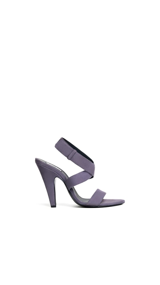 SANDALES CONE EN SUÈDE