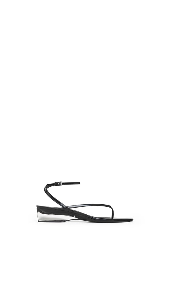 SANDALES INVISIBLE EN CUIR VERNI