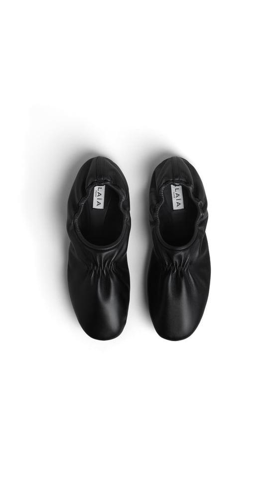 SLIPPERS EN CUIR SOUPLE
