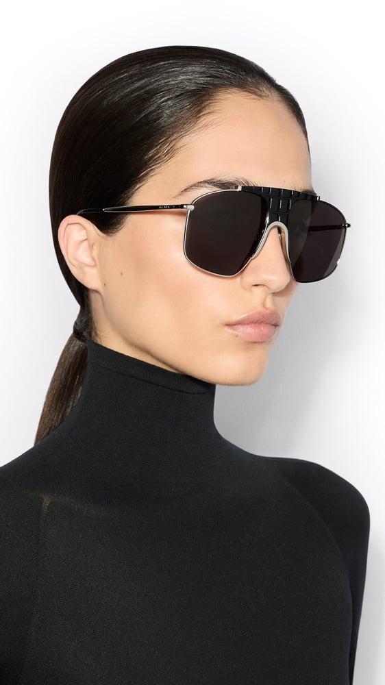 LUNETTES DE SOLEIL AVIATEUR CARRÉES