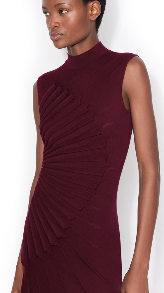 ROBE SCULPTANTE EN LAINE