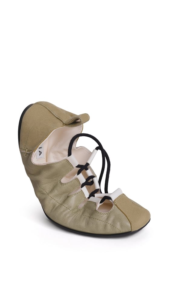 BALLERINES À LACETS FOLD EN CUIR