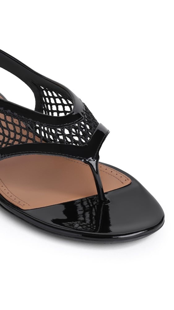 SANDALES TONG EN RÉSILLE ET CUIR VERNI