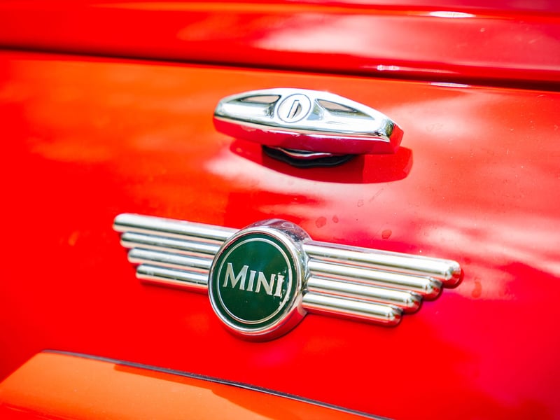 2001 Mini Cooper Sport or £15,000 - Autodraw