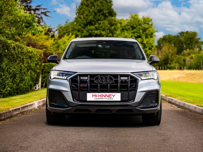 Audi SQ7 4.0 TDI Vorsprung OR £30,000