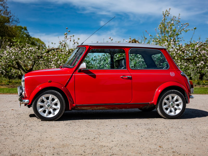 BMW 325i & Mini Cooper Sport + £5,000 or £30,000 Cash
