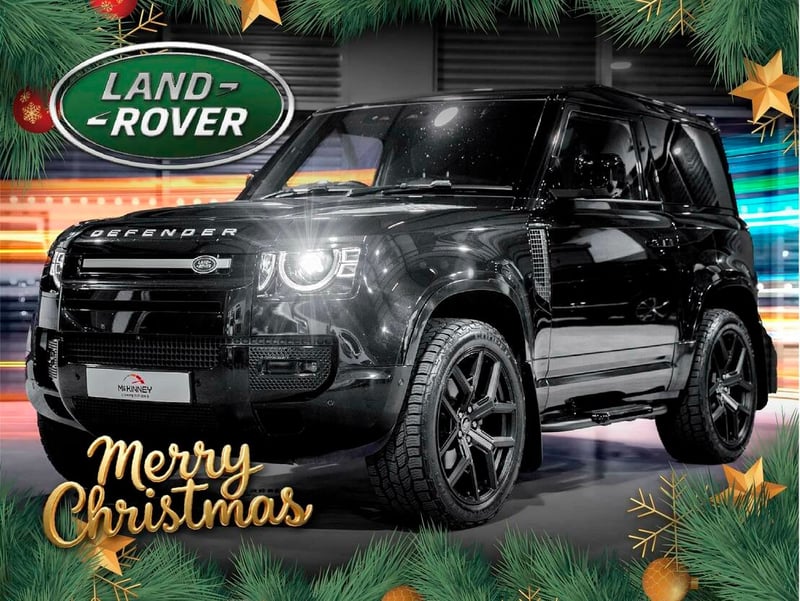 2023 Land Rover Defender OR £40,000