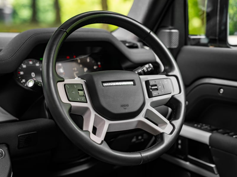 2022 Land Rover Defender D250 OR £45,000
